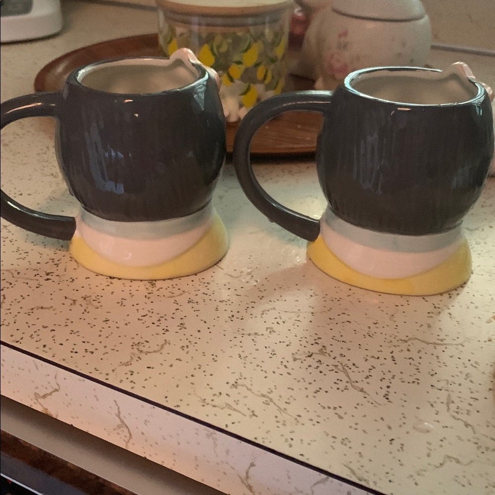 Bundle Of 2 Cute Sloth Face Mugs with Gray and Yellow Mugs - Picture 6 of 9